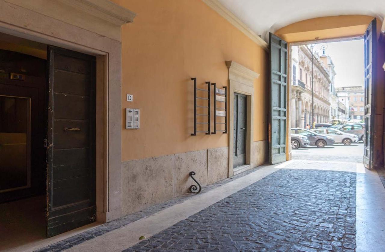 Piazza Venezia Charming & Bright Apartment Rome Exterior photo